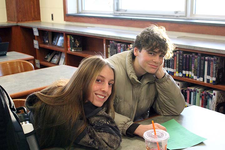 HS students in the library